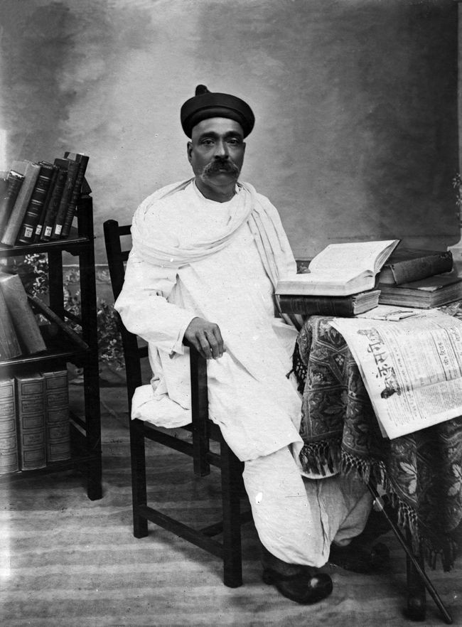 ShivshahiFCT's tweet photo. "स्वराज्य हा माझा जन्मसिद्ध हक्क आहे आणि तो मि मिळवणारंच.."

His words are etched in every one of us and has encouraged thousands to move freedom movement forward..

Our humble tribute to a legendary freedom fighter #BalGangadharTilak  ji! 🙏 https://t.co/deKzpZnf5k