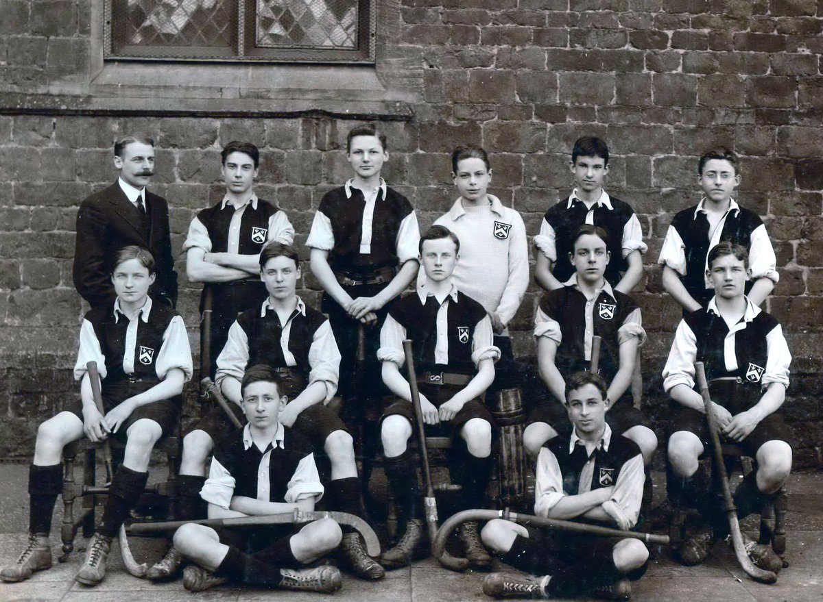 Basil Brooks, KIA 23/7/1916, was a pupil at  @BloxhamSchool between 1906 and 1912. He was a talented sportsman and an enthusiastic member of the school’s O.T.C. 2/6