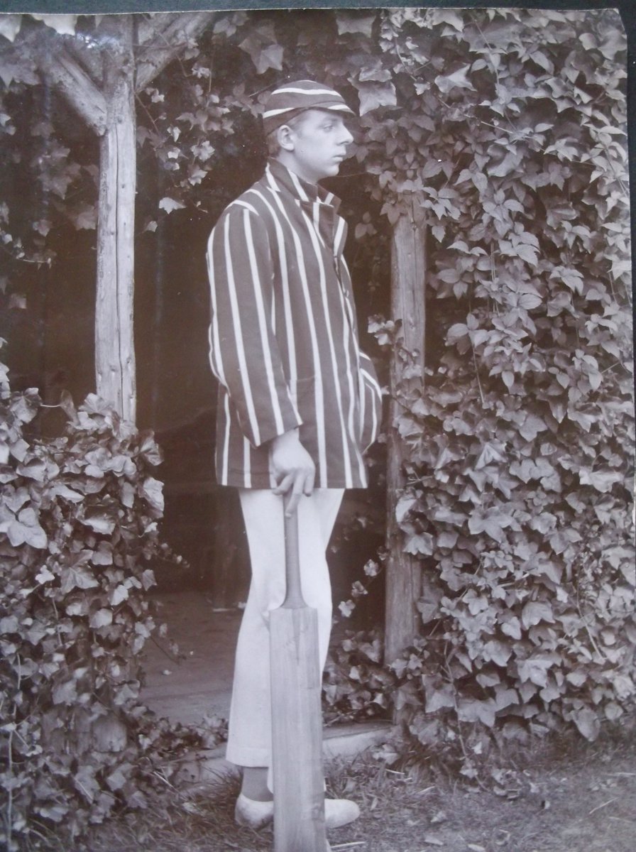 Basil Brooks, KIA 23/7/1916, was a pupil at  @BloxhamSchool between 1906 and 1912. He was a talented sportsman and an enthusiastic member of the school’s O.T.C. 2/6