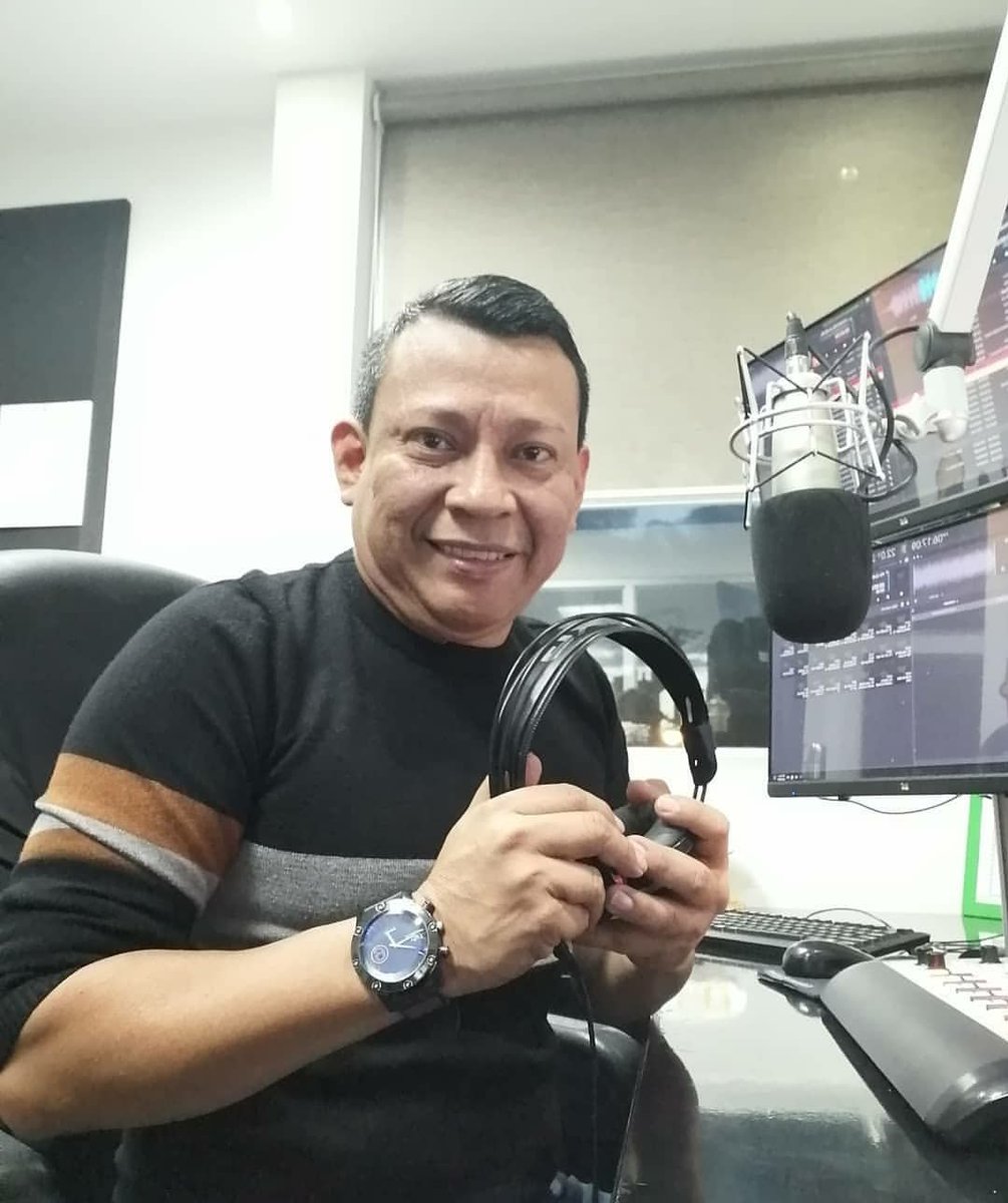 Las mañanas arrancan con #AlCantarElGallo junto a <a href="/walterdelacruzf/">Walter De La Cruz</a>
¡Sintoniza!
.
.
#QuiuboEstéreo #ParaMiGente #GradaRadio #MasQueUnaRadio