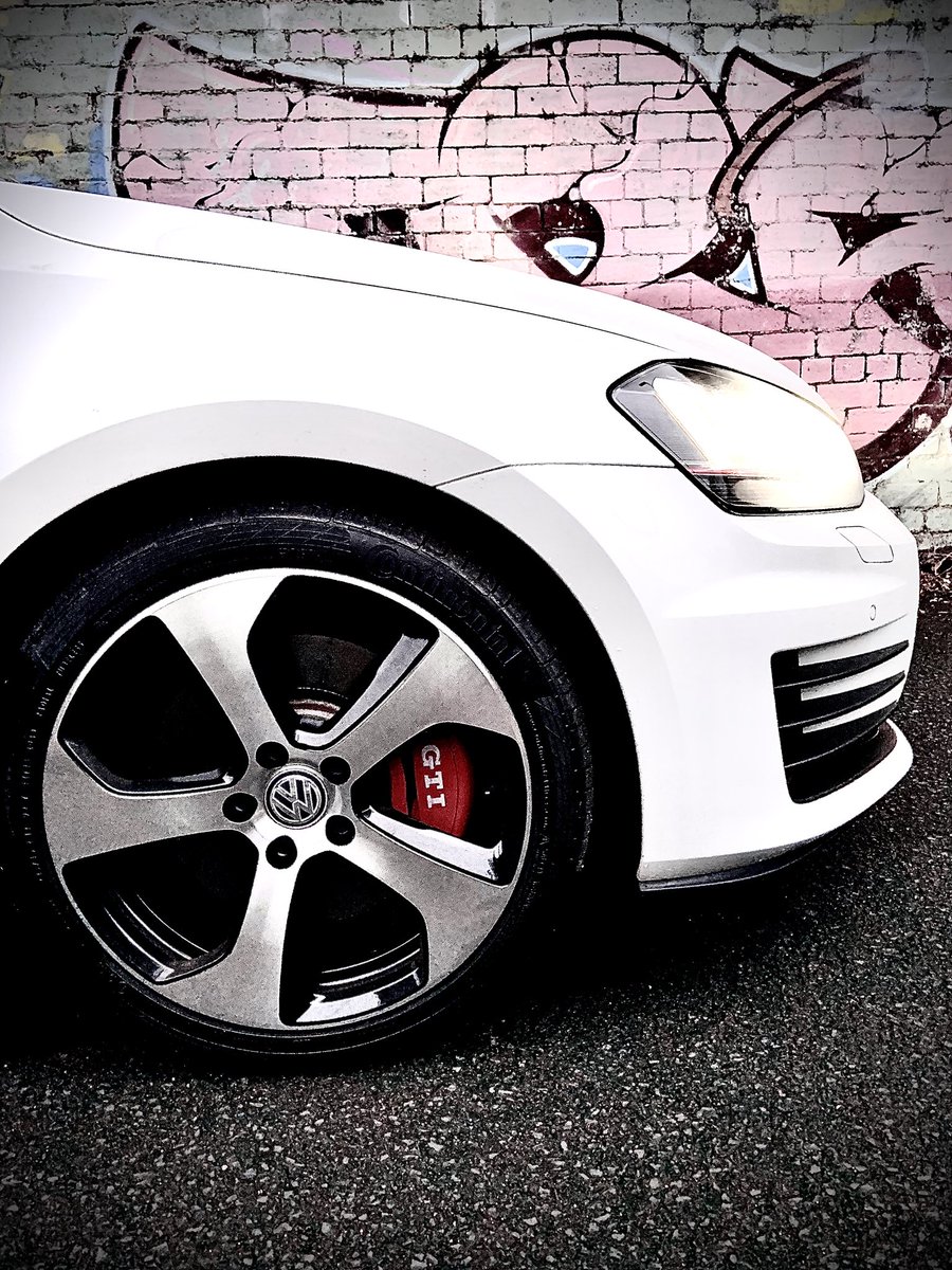 Kayleshunter's tweet photo. IN LOVE. can’t wait to get my plates on ✨ #golfgti #performanceedition https://t.co/hZkEo947FV