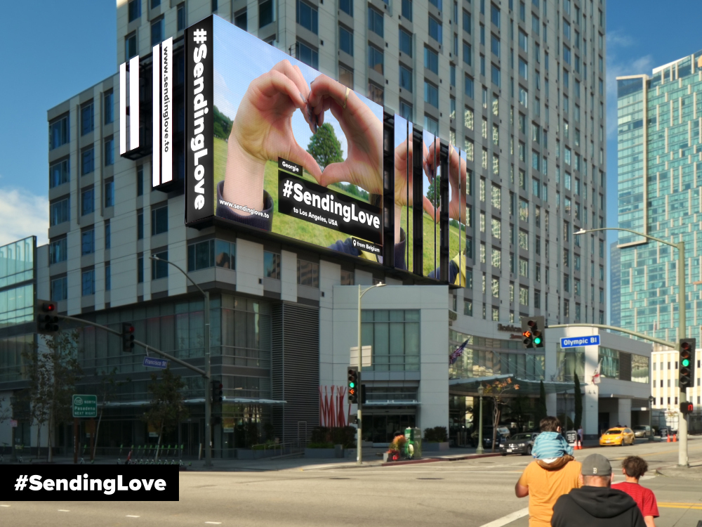 GrandVisual's tweet photo. "The most important thing to consider from a creative perspective for #OOH is craft. In order for your creative to stand out, you must craft your creative around the media." - @mymatedan @MediatelNews #FutureOOH https://t.co/IHZ6Ik9yjs