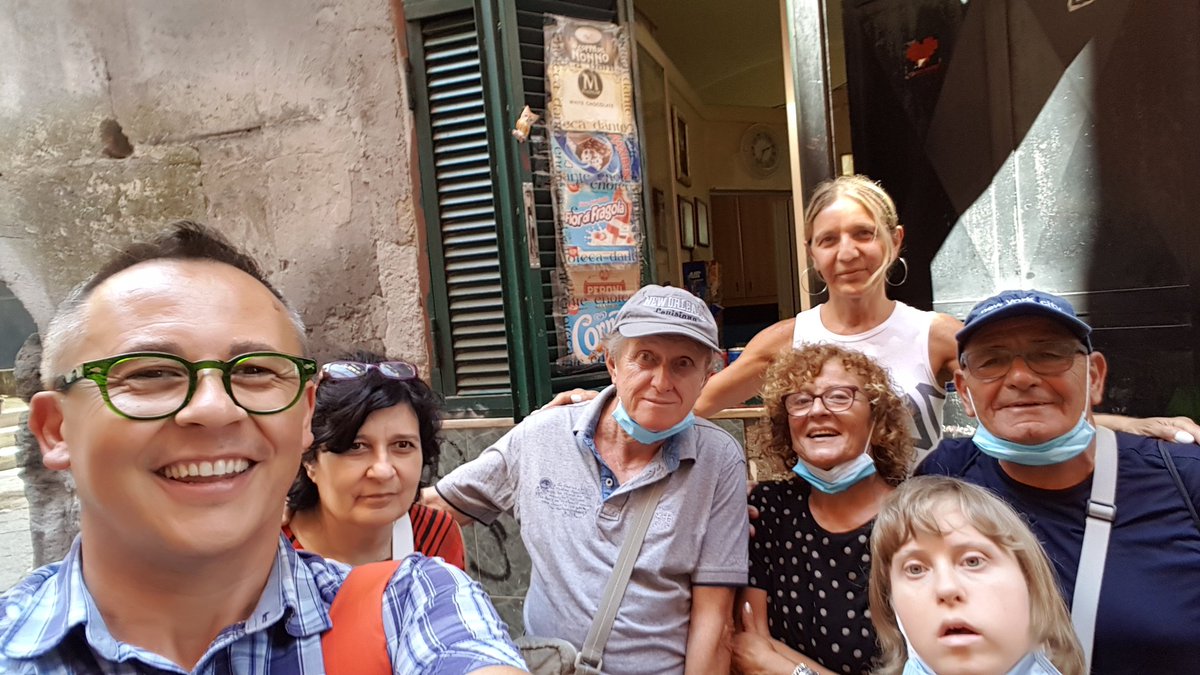 Esperienza dalla Gina a Via Trinità degli spagnoli... fantastik! Tra gelati e bibite il racconto di una vita affascinante #lifestyle #expirience #esperienza #Tourisme