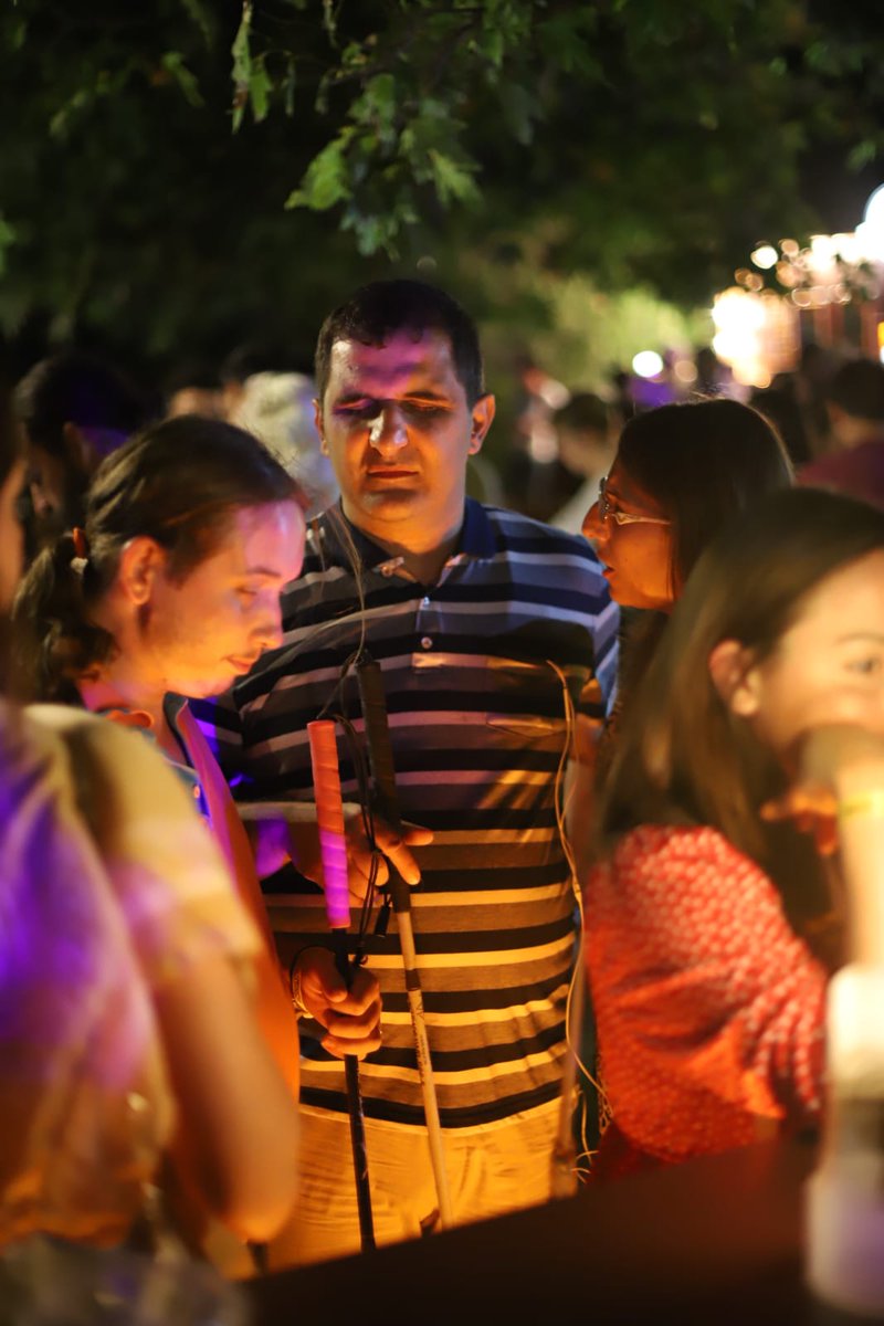 Yolculuğumuzun ilk durağında birlikte çalıştığımız Bozcaada Caz Festivali <a href="/bozcaadacazfest/">Bozcaada Caz Festivali</a> ile geçen sene tam da bugünlerde erişilebilir bir festivalde caz müziğinin ve birlikte olmanın keyfini yaşıyorduk!