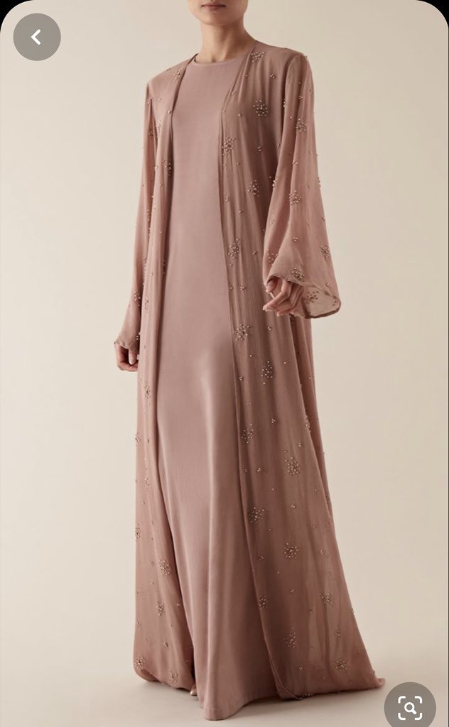 Biidemiii's tweet photo. How much would you pay for a fancy abaya https://t.co/ewKy1ZDEmK