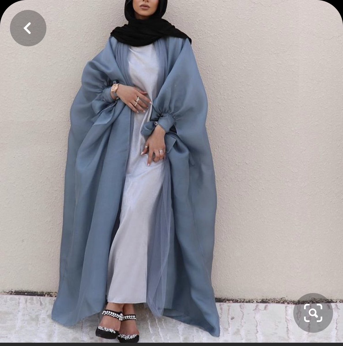 Biidemiii's tweet photo. How much would you pay for a fancy abaya https://t.co/ewKy1ZDEmK