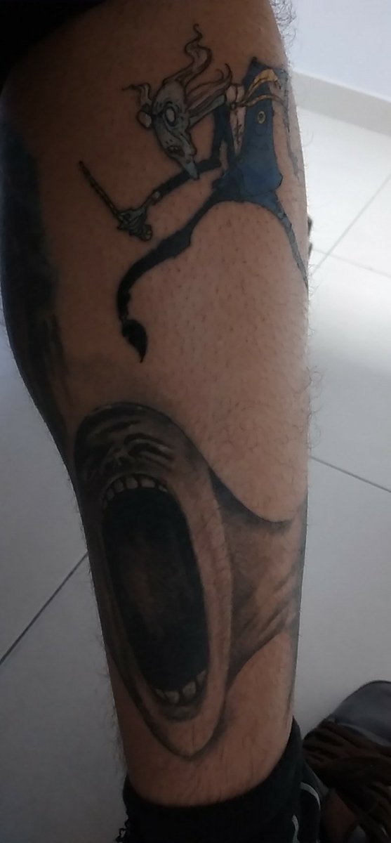LuchMartinez9's tweet photo. #backinvorterix yo no tengo ningún tatuaje de ac dc, pero tengo estos, quiero la caja! https://t.co/qbAOC3Zxeb