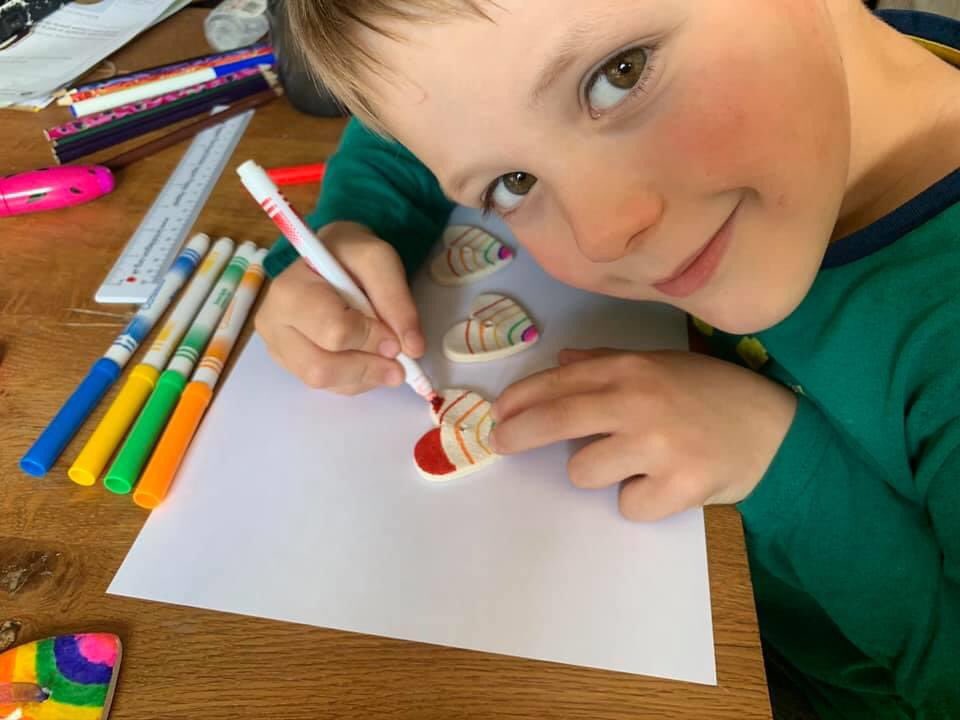 CalendarLads's tweet photo. Little hero Archie and his hand made ❤️ &amp; 🌈 have put smiles on faces and so far raised over £650 !!! Towards our total supporting @TynesideMind and @NorthumbriaNHS bright charity #community #charity #kindness https://t.co/b2KRFLWEoX