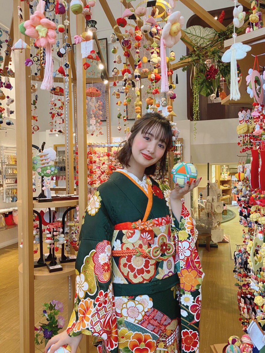 京都で振袖の撮影〜🌼❤︎
出来上がりが楽しみっっ