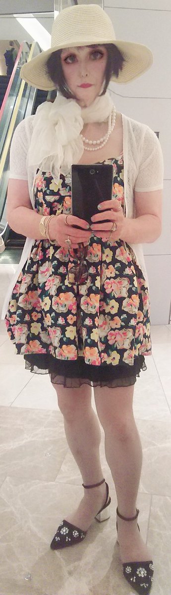 lingmu5020's tweet photo. ニューハーフバー
かみかぜ

ママのマミです。

今日から四連休ですが、かみかぜはずっと朝までオープンしています。
是非、お気軽にお越しください。

新宿区歌舞伎町1ｰ9ｰ10
03ｰ6233ｰ7639 https://t.co/oXR07HsqaS