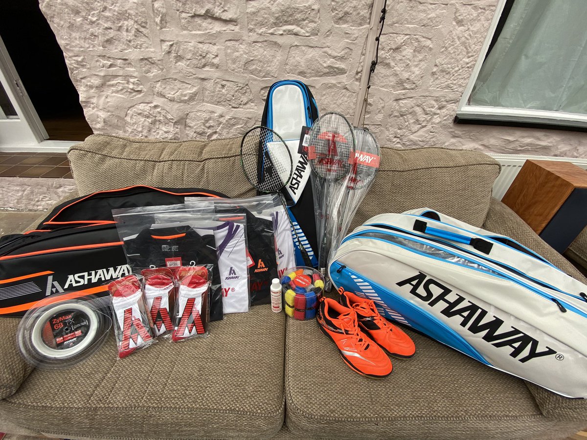 JessDing1's tweet photo. Thanks @Ashaway1824 for the continued support &amp; new kit. Let’s have another good year together 💪🏼👊🏻🔥 #badminton #sponsorship #badmintonwales 
@NumberOneHSP @BadmintonWales @argoed_PE @aura_wales @sportwales 👊🏻 https://t.co/UX1jMJgu5T