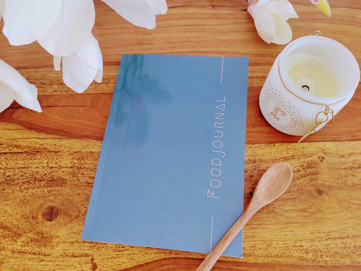 MoodLifeBalance's tweet photo. Individuelles Design &amp; praktische Details machen es perfekt die eigenen Rezepte zu notieren und immer griffbereit zu haben!
https://t.co/9WwQZEp5hh
#Foodie #yummymummy #yummyfood #Rezeptbuch #Rezepte #foodlovers https://t.co/HSeH2ayJHu