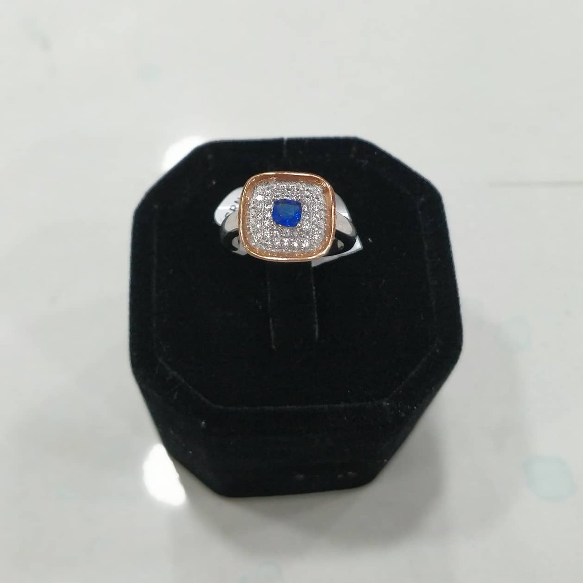 AditiSilver's tweet photo. Silver Ring
.
.
.
.
.
.
#rings💍 #aditisilver #silverjewelry #silverrings #ringsofinstagram #ringoftheday #diamonds #gurgaon #gurugram #delhincr #delhi #shoppingspree #jewellerydesign #jewelry #gold #goldring #engagementring #wedding #weddingjewelry #jewellerylover #jewellery https://t.co/Qg4hO9uzr6