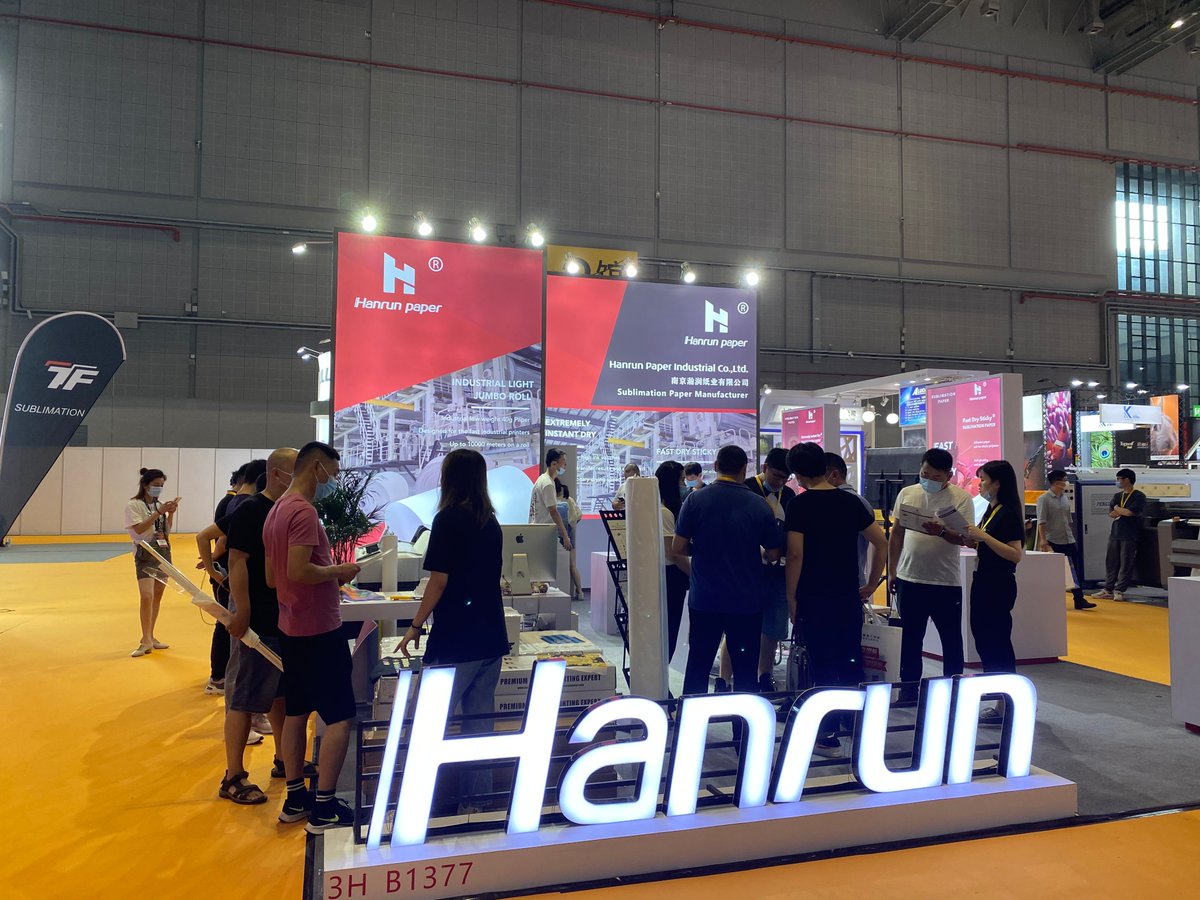 HanrunPaper's tweet photo. Our 3rd day on APPP EXPO! Thanks for our amazing sales team and as you can see, our booth is boom!!!😁 😁
#tradeshow #2020 #digital printing #shanghai #sublimation paper #Hanrun team https://t.co/yWTYv9umEo