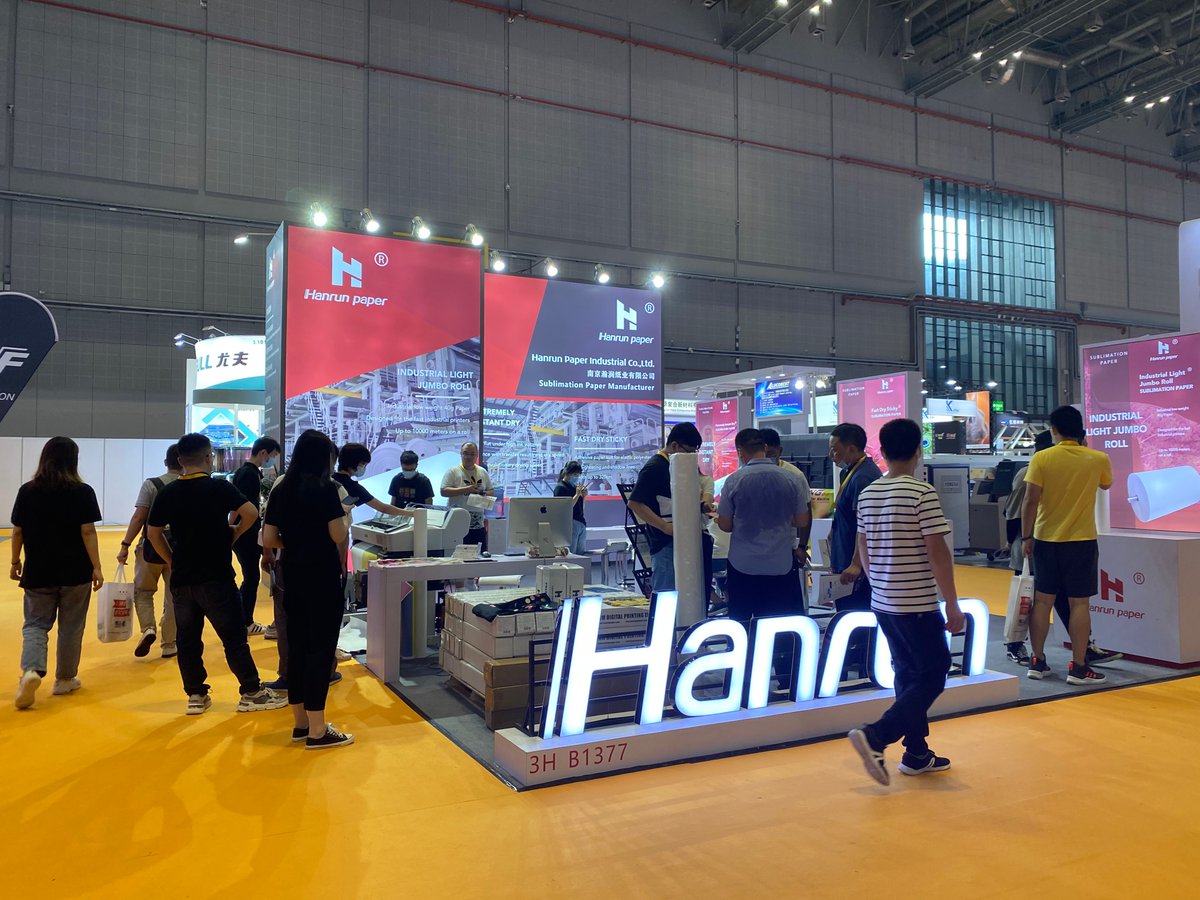 HanrunPaper's tweet photo. Our 3rd day on APPP EXPO! Thanks for our amazing sales team and as you can see, our booth is boom!!!😁 😁
#tradeshow #2020 #digital printing #shanghai #sublimation paper #Hanrun team https://t.co/yWTYv9umEo