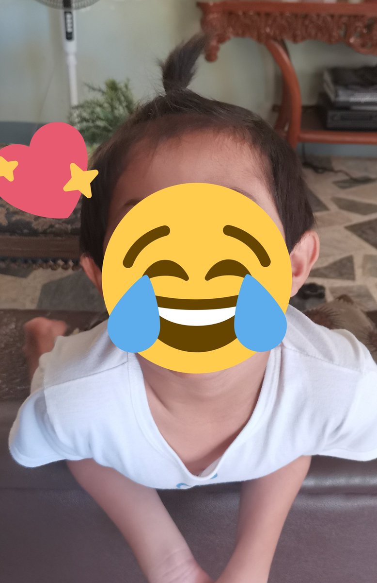 chillescape's tweet photo. Since today was kinda intense. I will share a funny but cute story.
Because my kid saw a picture of @bb0un on my gallery he said he also wants to tie his hair like that. I asked him why and he said it was so cool. 🥦😂
#LifeOfASingleMom
@BP_Official_PH @heathepixie
#Boun #Prem https://t.co/nQcRzKbJQS