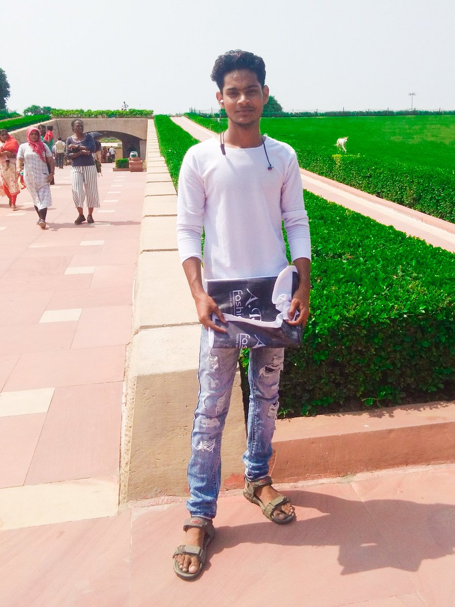 iansariarif's tweet photo. N A T U R E 💚
Nature is pleased with simplicity. And nature is no dummy.
,,
,,
,,
,,
,,
,,
#AnsariArif #greennature #iansariarif #NewDehli #Rajghat #ansariarifrecords #Dummy #FacebookPost #TwePost #instagram #Raj #MahatmaGandhi #HeyRam #lockdown #AnsariArifPage #RajGhatNew https://t.co/ShE4IwF7vz