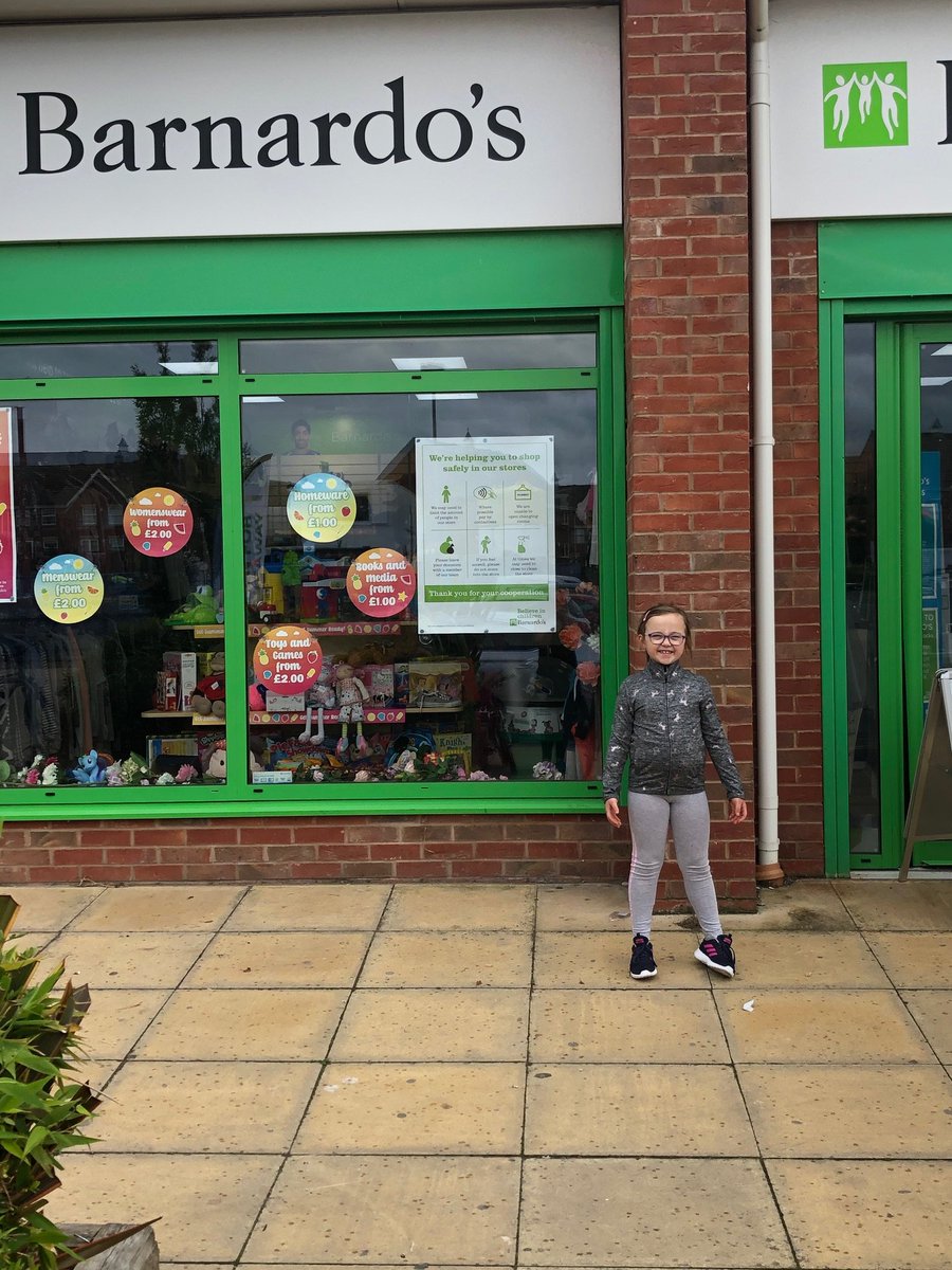 BarnardosCFR's tweet image. Meet Grace!🙌

To support vulnerable children during this difficult time, Grace challenged herself to read 30 books in 30 days 📚

She completed the challenge on the 30th of June, and raised a whopping £187 for @barnardos 💚

What a star 🌟 thank you so much!