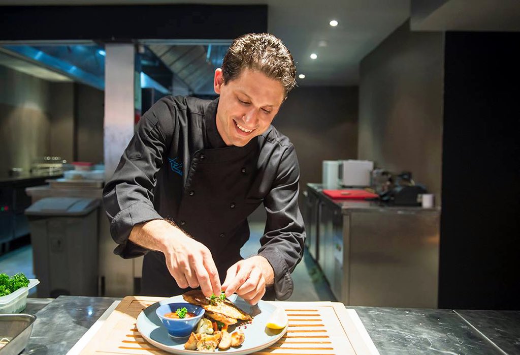 ✨DO SOMETHING TODAY THAT YOUR FUTURE SELF WILL THANK YOU FOR✨
#future #love #yourself #cheflife #chef #smile #today #you #photooftheday #foodbloggers #bestphoto #lovethispic #finedinning #finedinningrestaurant #uniquechef #restaurant #workhard #loveyourself #SmileMore