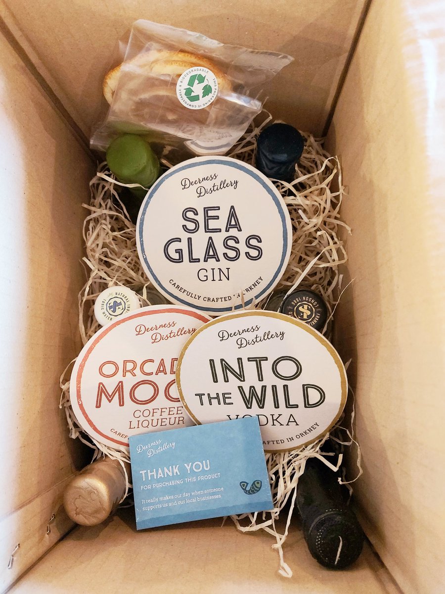 Cocktail party boxes, 64 off to an event for all to enjoy, hosted by the incredible team <a href="/i_t_routine/">INTERRUPTtheROUTINE</a> !! 🍸Give them a shout if you want a hosted event 💞
#cocktails #makeathome #ginandtonic #VirtualEvents #coffeeliqueur #espressomartini #deernessdistillery