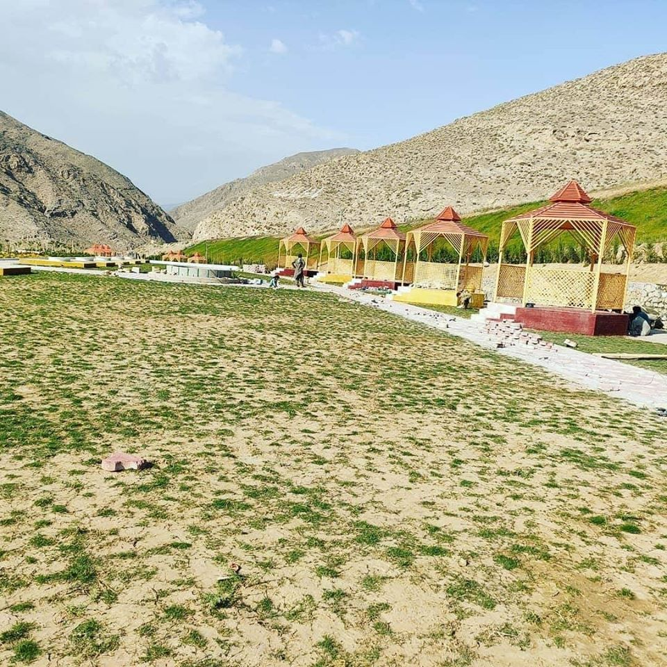 Some Beautiful Picnic Points of Balochistan 13. Nilly Dam Bostan14. Dasht Bolan15. Margha Kibzai Zhob16. Dansar Wadh Khuzdar