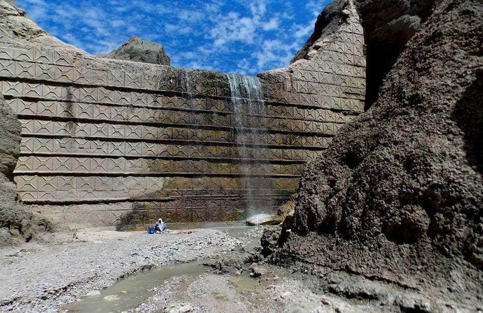 Some Beautiful Picnic Points of Balochistan 41. Patt Naddi Khuzdar42. Hub River Lasbella43. Sara Gorge Quetta44. Hub Dam Lasbella