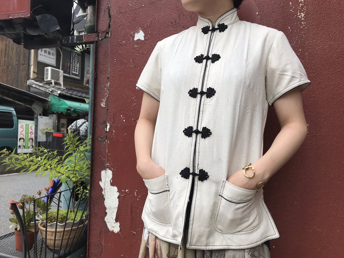 orange_1105's tweet photo. 🇨🇳NEW ARRIVAL🇨🇳80's china silk shirt。(商品の問い合わせはDMにてお待ちしております📩) https://t.co/HswZP4HUtB