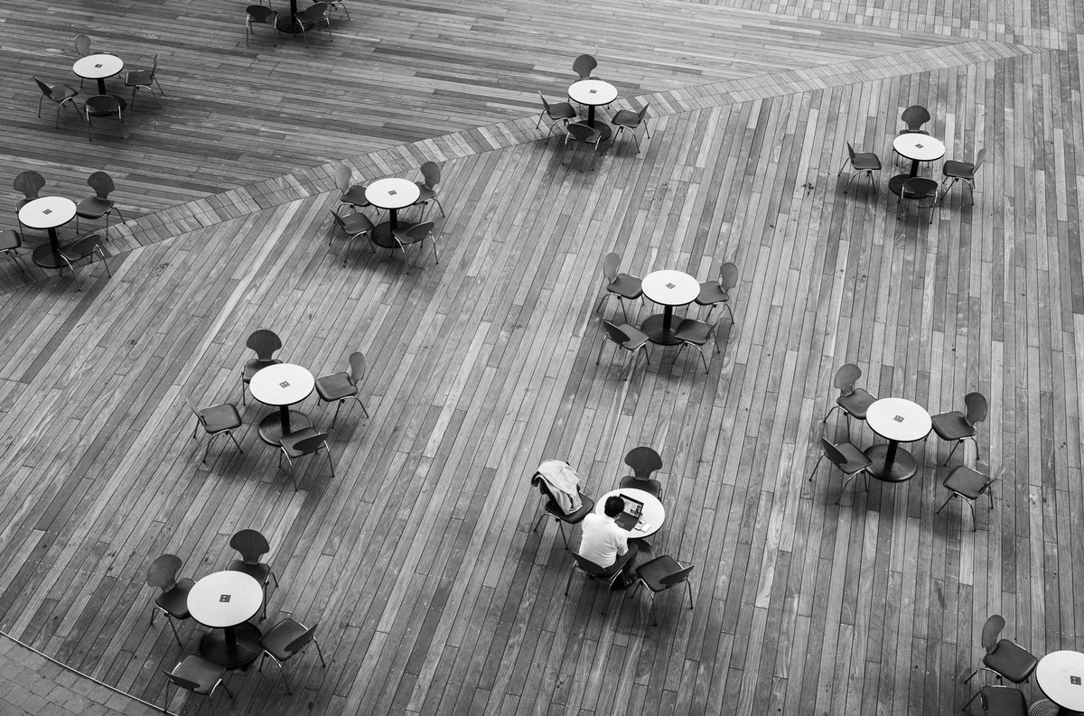 hamaaashoooo's tweet photo. #丸テーブル #roundtable
#arena
#六本木ヒルズアリーナ
#roppogi #tokyo
#モノクロ #monochrome
#白黒 #bw #blackandwhite
#monochromephotography
#ライカ #leica
#leicam10monochrom
#aposummicron50
#写真好きな人と繋がりたい
#ライカ好きな人と繋がりたい https://t.co/YNBo79E7CJ