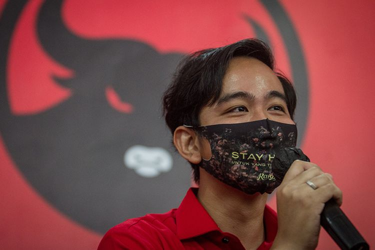 1. Gibran, anak Jokowi (ca-Walikota Solo)