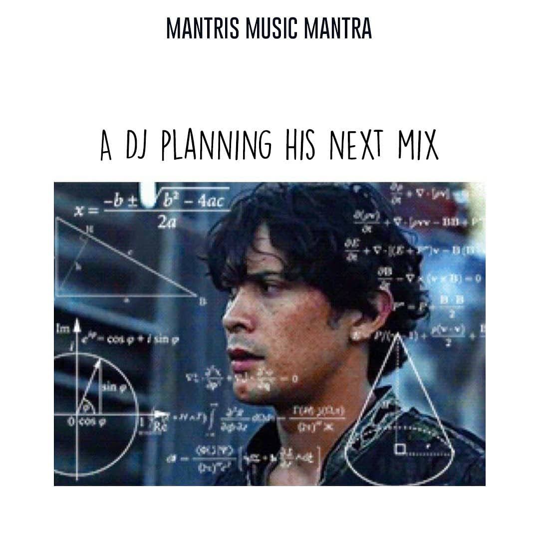 dj_abhishekm's tweet photo. Not as easy as it seems folks!
.
.
#dj #djabhishekmantri #djmemes #sleep #music #techno #deephouse #memes #musicpops #musiclovers #djlife #art #artist #abhishekmantri https://t.co/3sXTUmD5Co