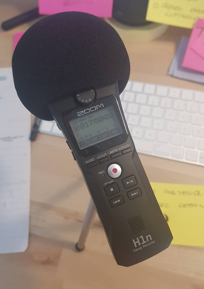 RudolfGroetz's tweet photo. #makingOfInspecCourse "#DevSecOps with InSpec" - Recording with the new hardware is great - no background noise, clear voice (first time I like my voice) - thx to @filip_hric for the hint with the mic - the client likes it too... ready to start with chapter 3 #behindTheScenes https://t.co/rz4pCb1uRb