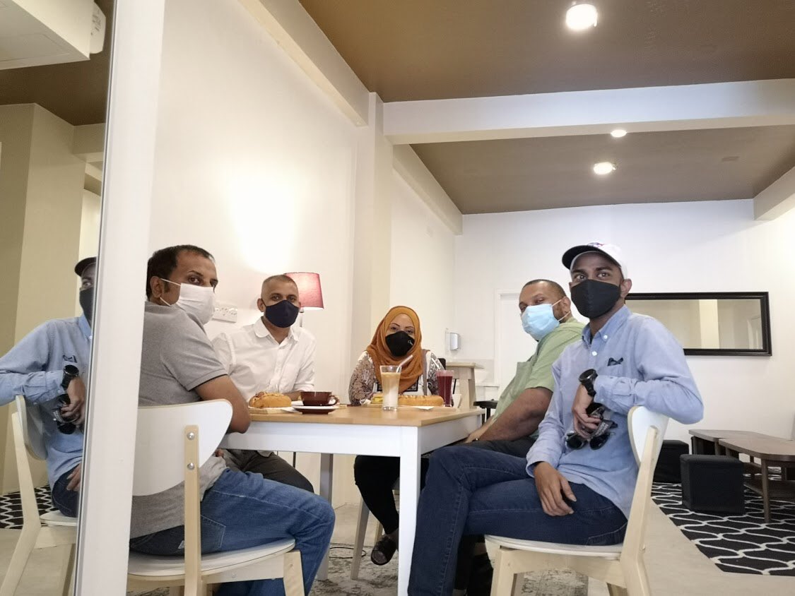 thinkadv's tweet photo. Happy 6 years 🎉 ☕️ @familyroomcafe @coffeelabmv https://t.co/nNOdWJ1Z7a