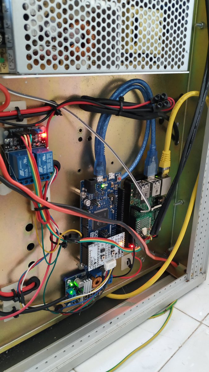 Buenos días a todos, durante el día de hoy puede se van a producir  cortes de servicio en el repetidor #DMR #ED4ZAI. Estamos actualizando el SO de las Raspberry a del repetidor. 73s <a href="/BrandMeisterEa/">BrandMeister EA</a>