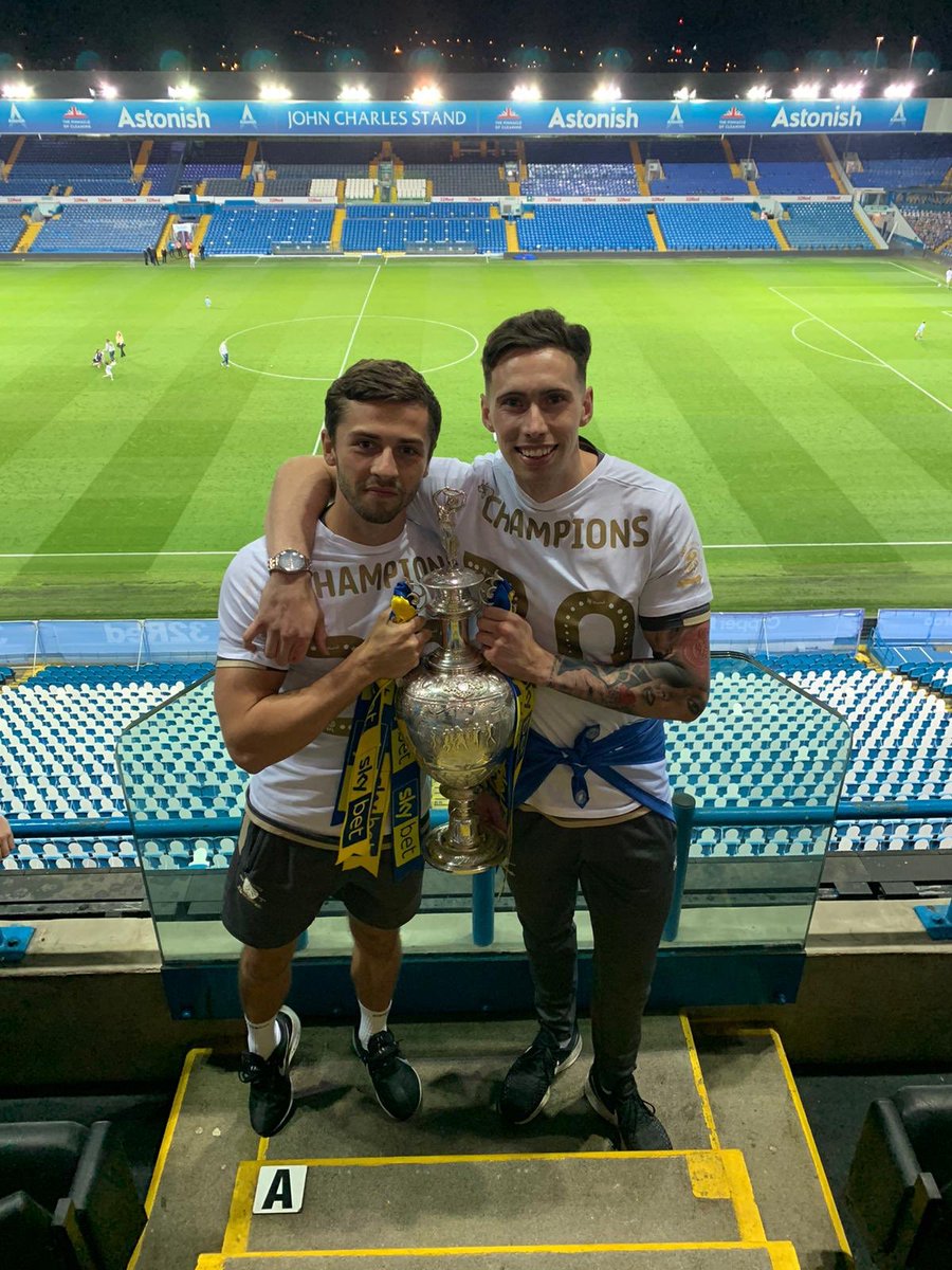 Proud to have been a part of the last 2 years <a href="/LUFC/">Leeds United</a>. Unbelievable achievement fully deserved by all involved at the club.