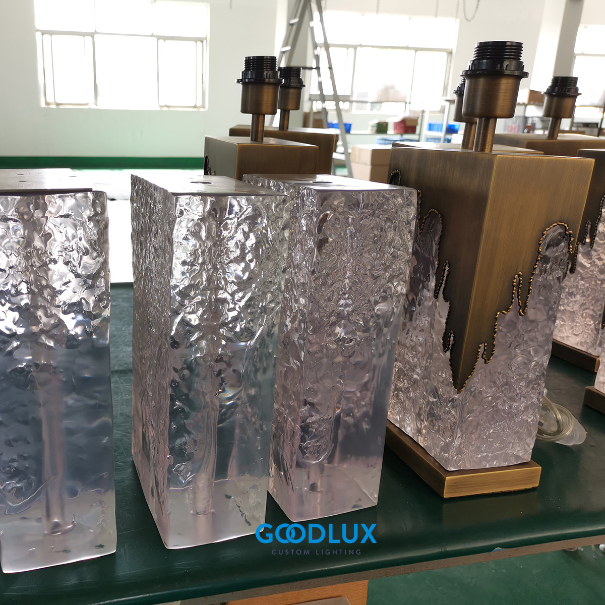 GoodluxLighting's tweet photo. To discover the beauty of one more custom table lamp here #lightingdesign #tablelamp #customlighting https://t.co/AEQegvUL7i