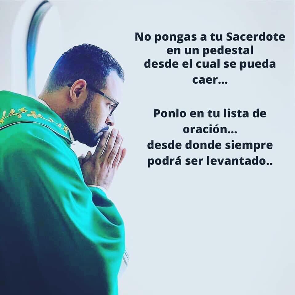 Téngannos en sus listas de oración y no es sus pedestales