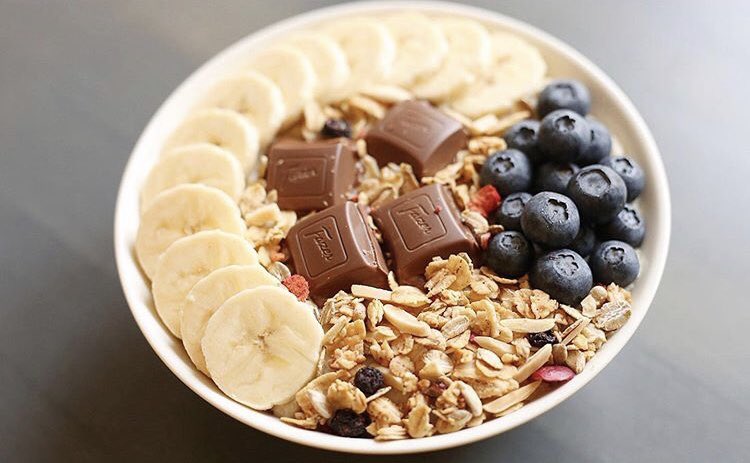 Rainy morning oats 🌧💙 #foodpositivity #oatmeal #finland #food #breakfast