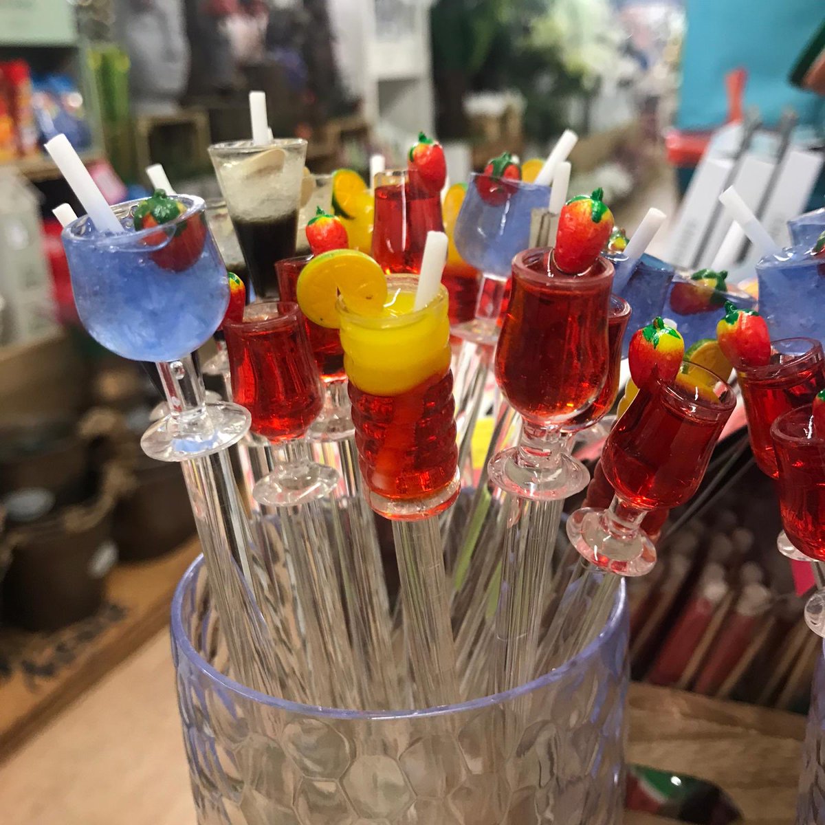 Best Sellers tweet media