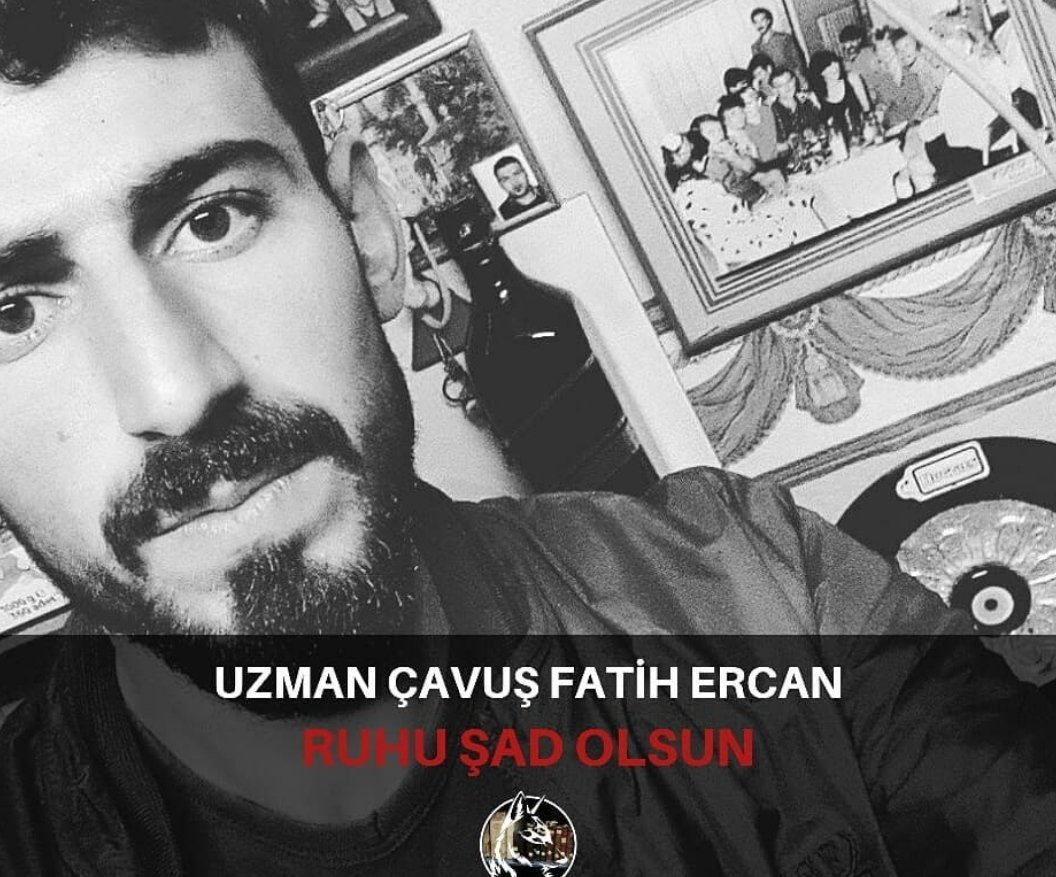 TTAarsiv's tweet photo. 23 TEMMUZ ŞEHİTLERİMİZ
*Yüzbaşı İbrahim Barış Yurtseven
2010/Hakkari
*Uzman Çavuş Fatih Ercan
2018/Afrin https://t.co/xxMSbeflPm