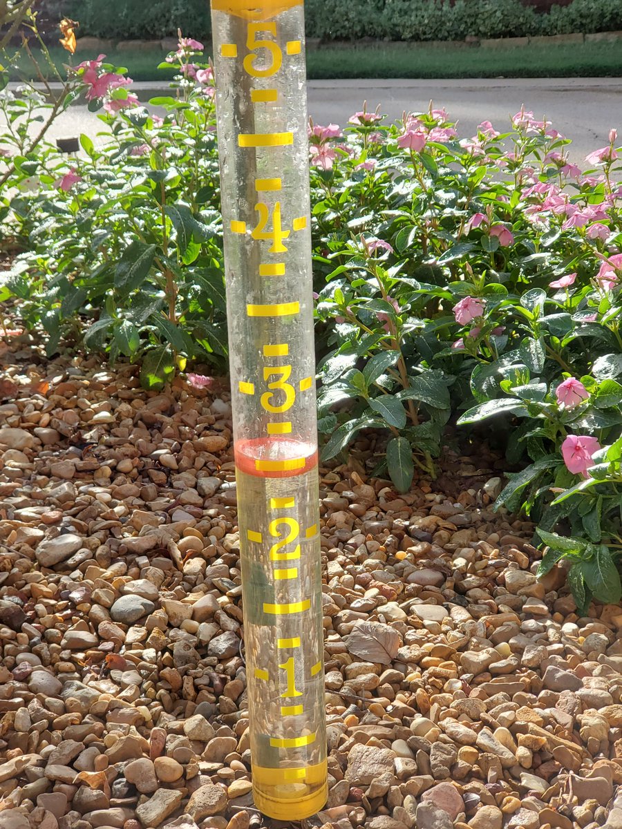 kjackson_79's tweet photo. @ryanvaughan @NWSMemphis Near Court and 49 intersection Paragould https://t.co/25mHLYj53O