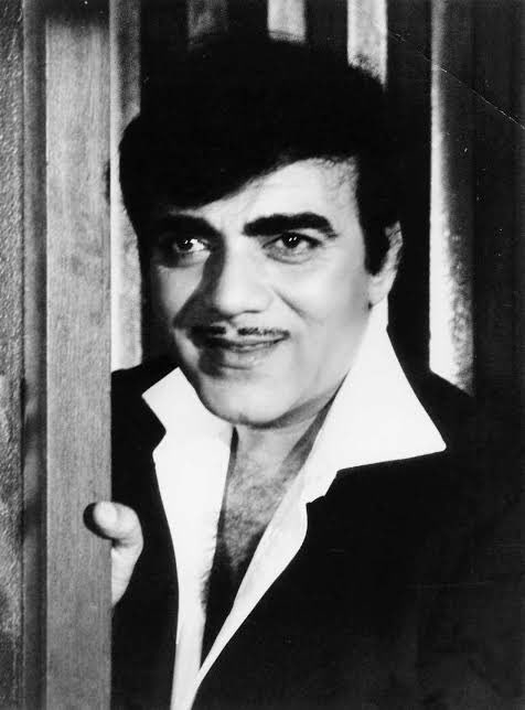 iamjohnylever's tweet photo. Remembering Mehmood bhaijaan today on his death anniversary, he was my idol growing up 🙏🏽 and even today he is a superstar for us comedians.. 
#mehmoodsahab #Mehmood https://t.co/tT3JkNvDkH