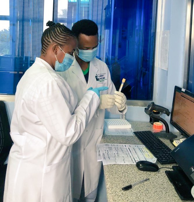 CerbaLancetTz's tweet photo. A good Quality Management System leads to a well tailored processes that yield reliable results for patient diagnosis and management.
Right patient information🚻,
right tube🧪,
right specimen processing🔬 are among the items to be adhered to.
#knowyourlab
#QMS https://t.co/lJ0so7MjHG