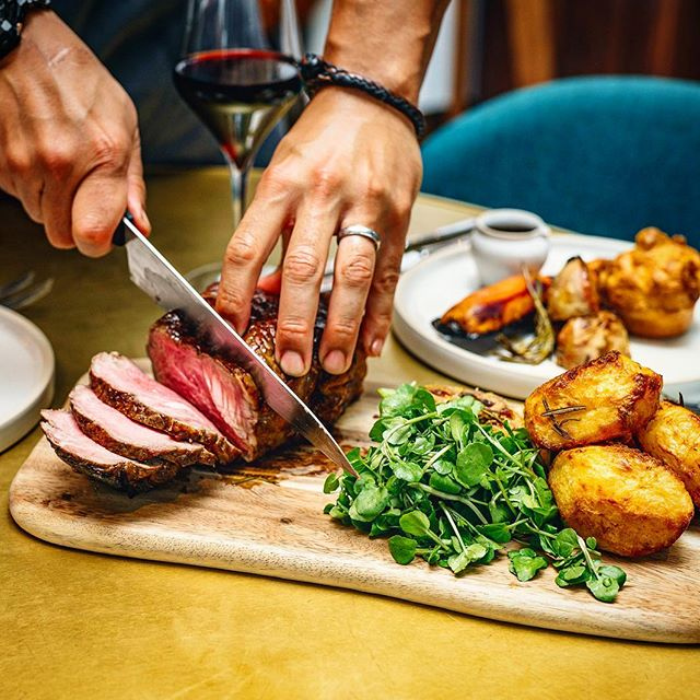 rotundalondon's tweet photo. Join our Sunday Beef Club - 4 courses: canapes, seafood, sirloin of beef, with all the timings, finish with dessert.
Drinks - Champagne, wine and espresso martini.
https://t.co/WFZPfvwMW1
#meatlover #beeflover #tablescapes #tablesituation #farmtofork #secretlondon #kingscross https://t.co/sxpDN4qfhM