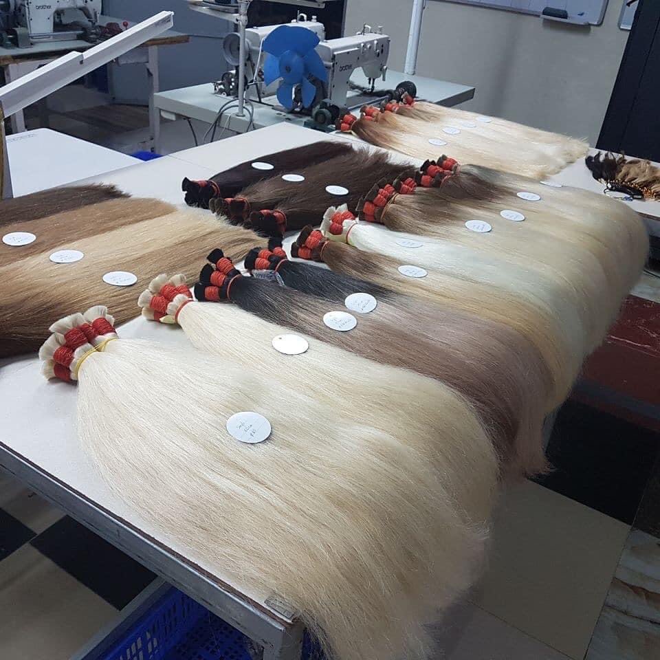NhungHair's tweet photo. PELO A GRANEL / PELO CRUDO
* 100% cabello humano, suave como la seda, sin enredos, sin desprendimiento, sin huevos
* Cabello humano 100% natural, cabello humano remy 100%
Instagram: nhungdao.vietnamhairs
📱 Whatsapp: +84988111761
#tapeinhair #humanhairextension #keratinhair https://t.co/BlLnV6e0Mn