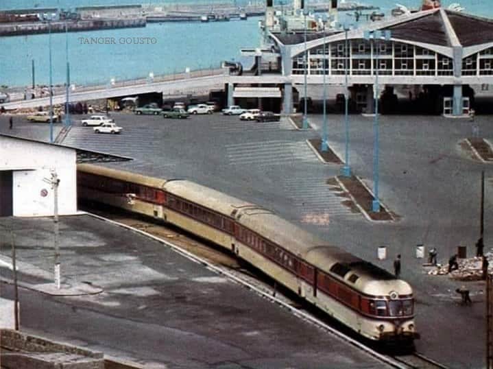 MarocDAntan's tweet photo. ميناء طنجة، 70's
Port de Tanger, 70's https://t.co/IYpboNT2Io