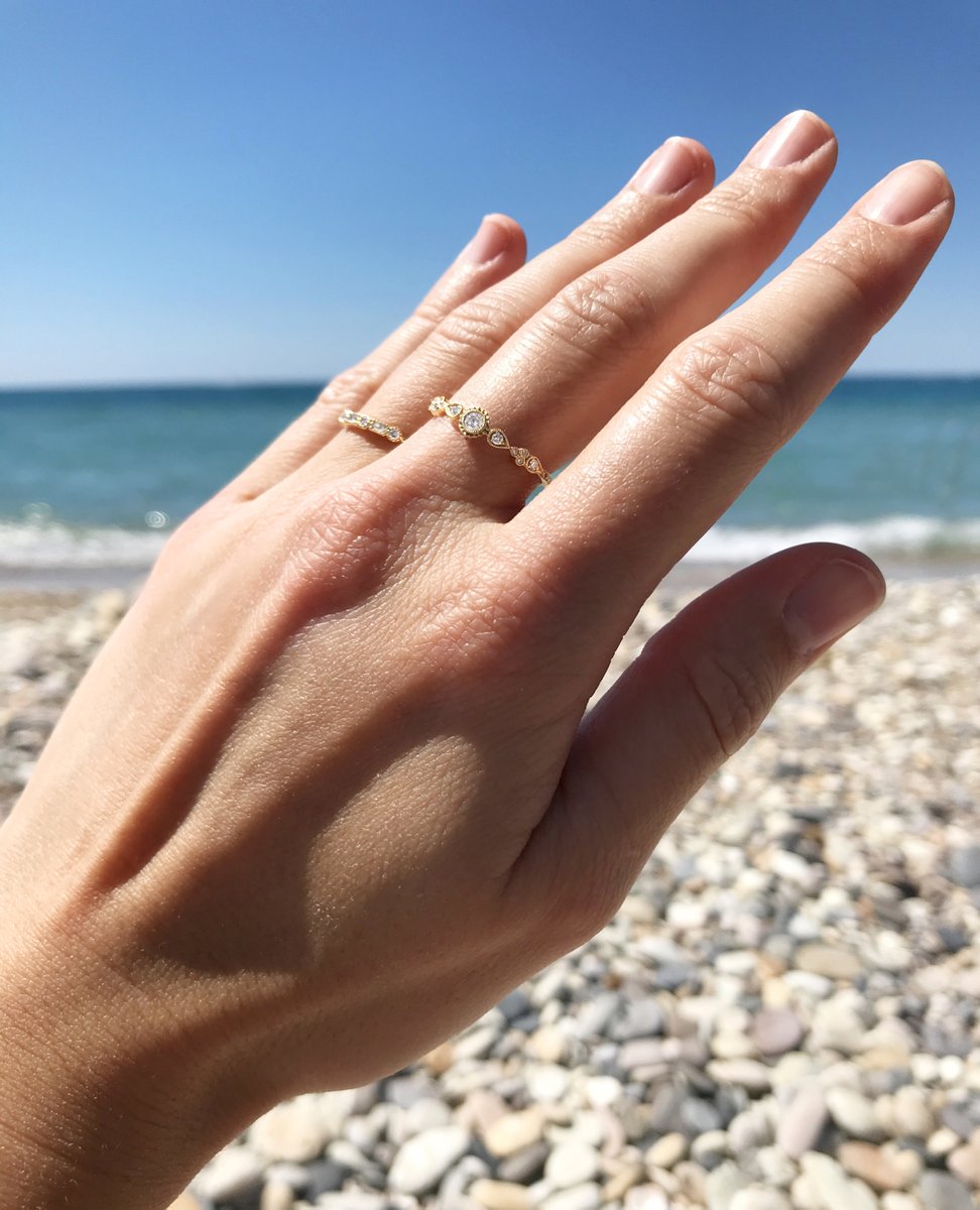 Stone_Paris's tweet photo. Summer mood 🌈
#stoneparis #finejewelry #ring #gold #diamond #jotd #jewels #jewelry #jewelryaddict #jewelrydesigner #jewelrydesigner #jewelrygram https://t.co/r8Sq279DS2
