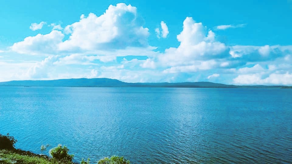 WTrinco's tweet photo. #Kantale #Dam (#கந்தளாய் #அணை) is a #large #embankment dam #built in Kantale #Trincomalee District #SriLanka, used for #irrigation.
⭕Don't Quit Your Day Dream
#Gatewaytoeast #Technowomen #technology #nature #travelblogger #fun #NaturePhotography
#naturelovers #technews #beauty https://t.co/h4irgW6IHI