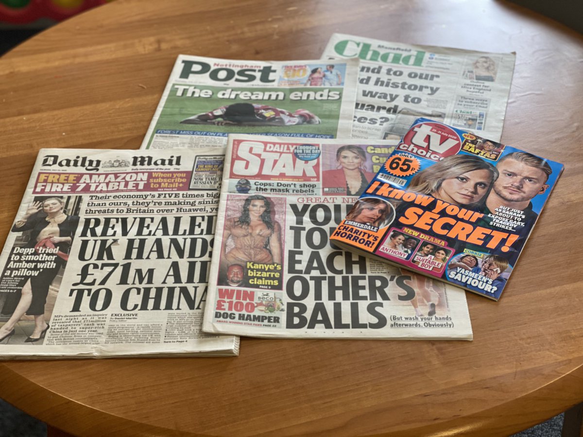 OrchidWard's tweet photo. Newspapers for the ward this morning - for individuals who may not have access to these items 📰 🗞 😃 #activity #newspaper https://t.co/MFQP0lMzeK