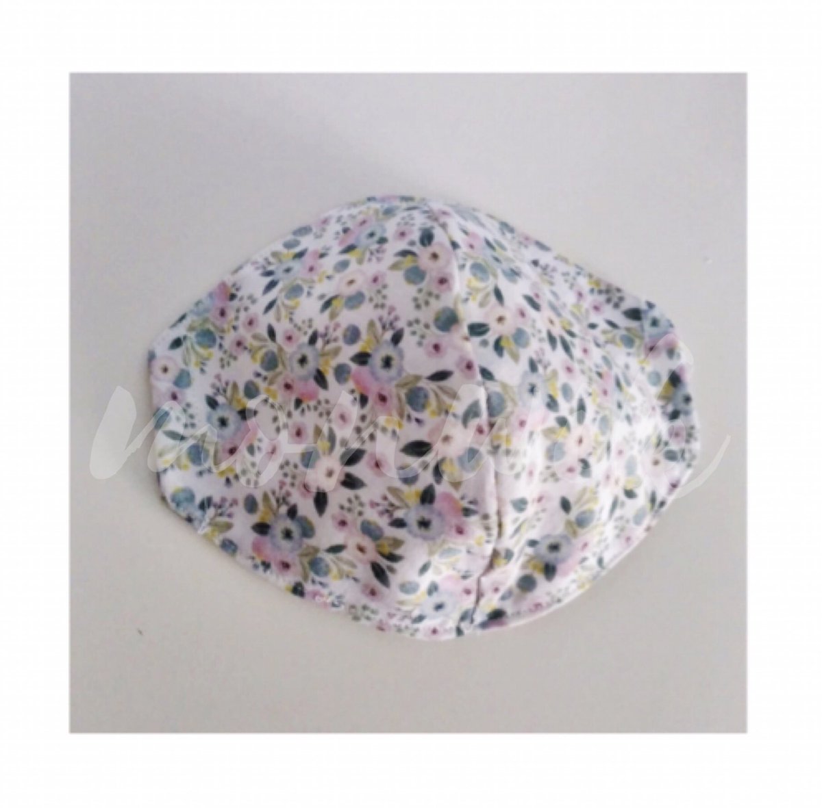 monwikstore's tweet photo. ~ https://t.co/OlOYWerrCf ~

#FundaDeMascarilla ‘Silvestre’ 🌸🌼🌻. Para niños y adultos, y totalmente personalizadas. Con doble tela y abertura para meter un filtro homologado o, en su defecto, una mascarilla quirúrgica. 

Pásate por nuestra #PáginaWeb ⬆️, ¡tenemos muchos https://t.co/PIDJFZoj4V