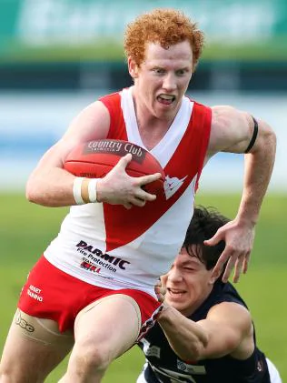TasPremLeagues's tweet photo. A BIG set of teams ahead of #BupaTSL Round 3.
Green and Bowden are in, as old rivals collide at Richmond.
Thorp is back for ladder leading Launceston.
Willis back for the Dees and it is mass changes for Lauderdale.
FULL TEAMS: https://t.co/xyMIYrjAxT https://t.co/KUFqcUa5GY